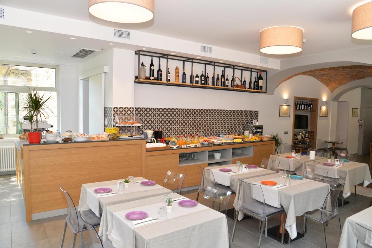 Hotel Quarcino Como Kültér fotó